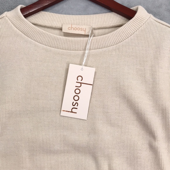 Choosy Elsa Cream Cropped Slouchy Slit Bell Sleeve Boxy Sweater Size XSmall New - Picture 3 of 12